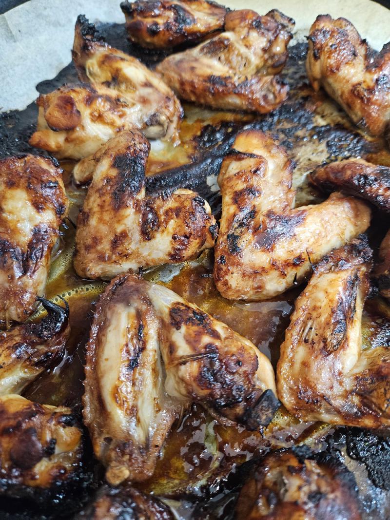 Ailes de poulet caramélisées [au four]