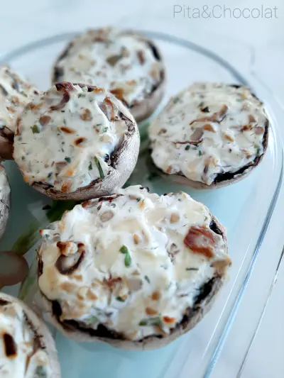 Champignons farcis au fromage