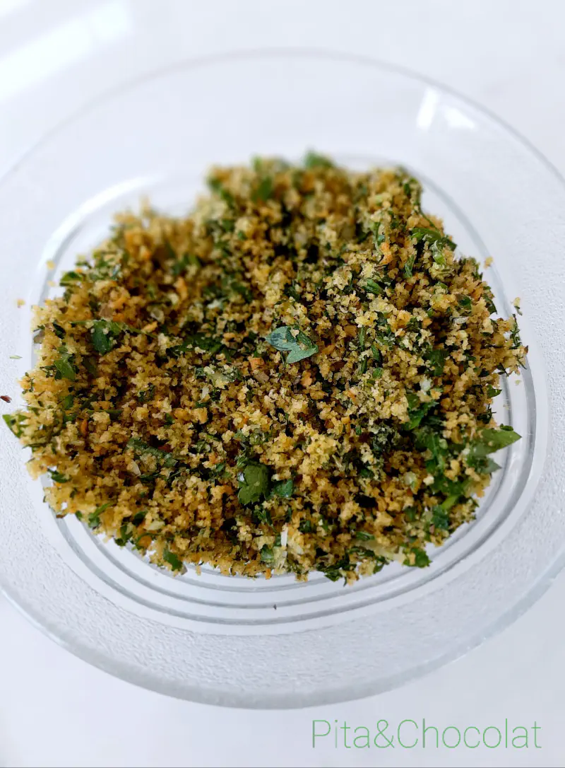 Chapelure aux herbes maison