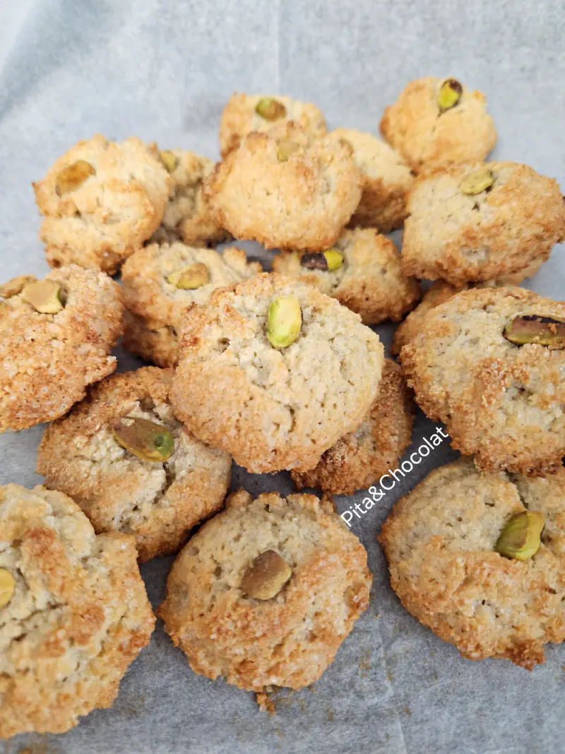 Passover Almond Macarons