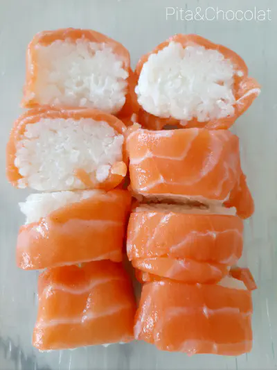 Salmon Cheese Roll