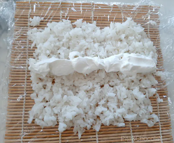 Salmon cream cheese rolls