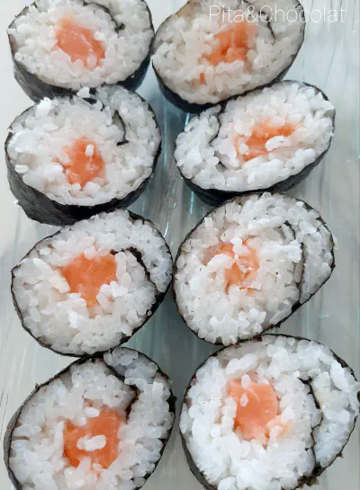 Salmon Maki