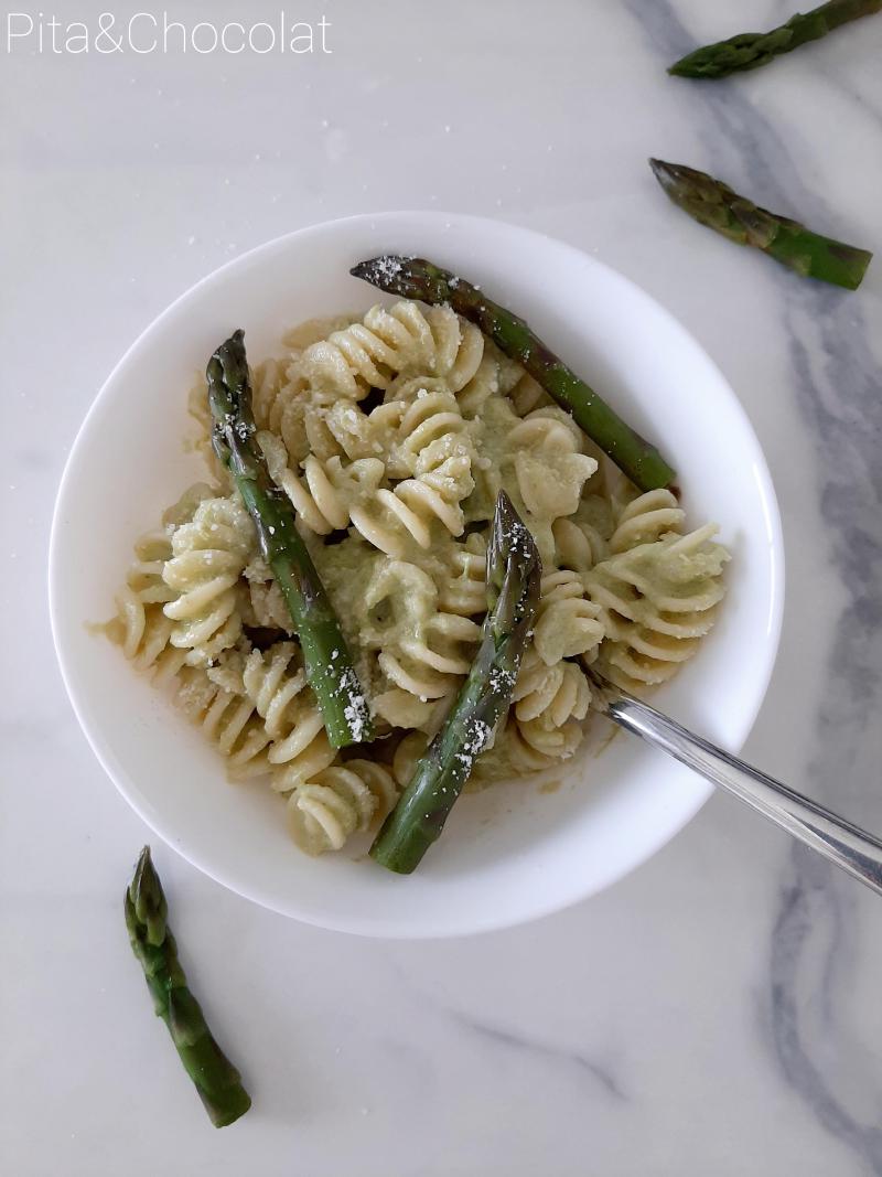 Fusilli à la crème d'asperges et parmesan