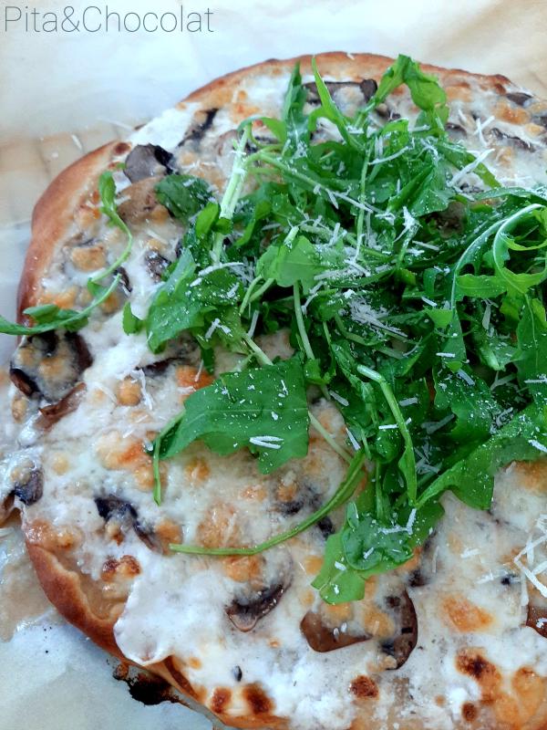 pizza blanche champignon crème