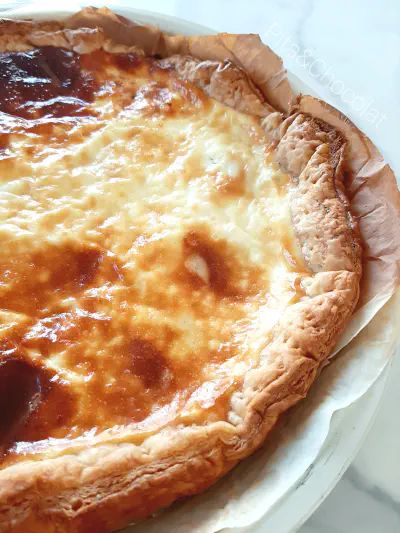 Goat cheese honey caramelized onion quiche
