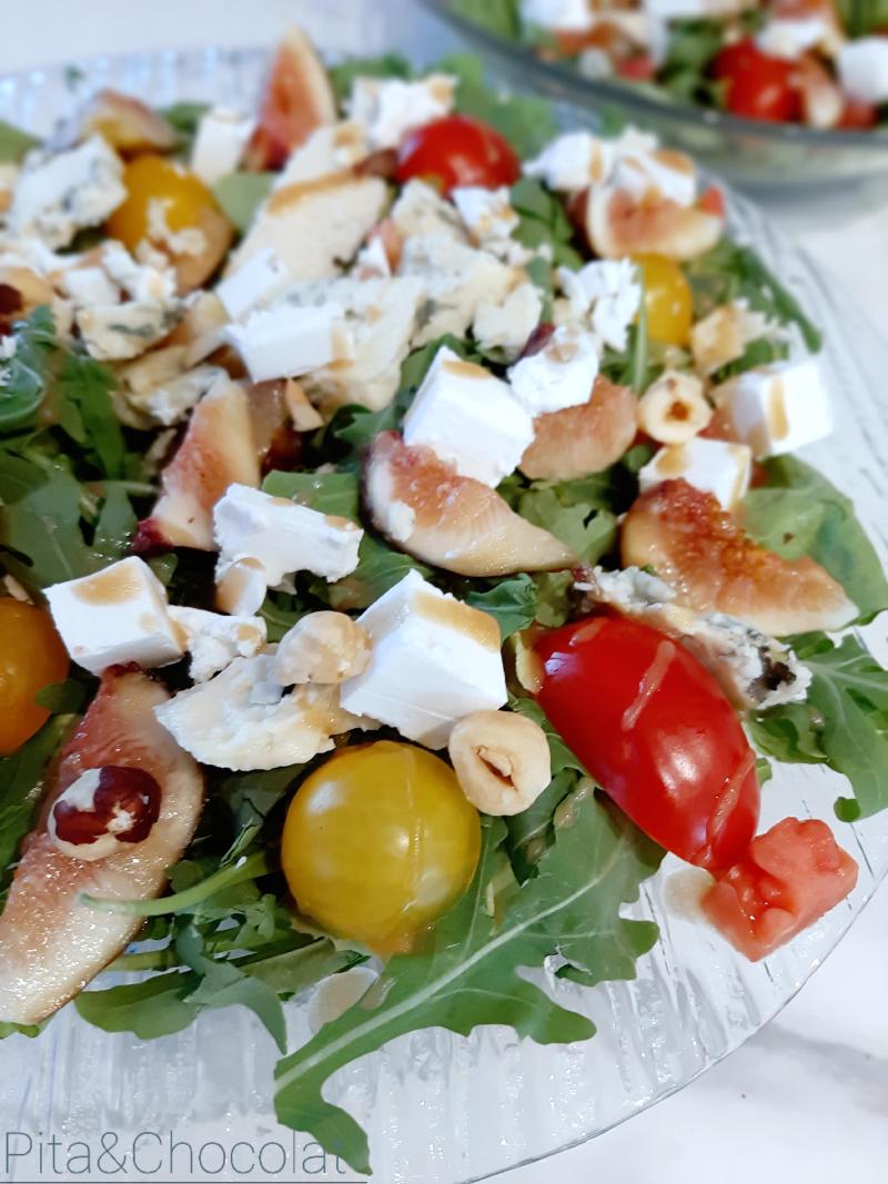 Salade d'automne aux figues et roquefort