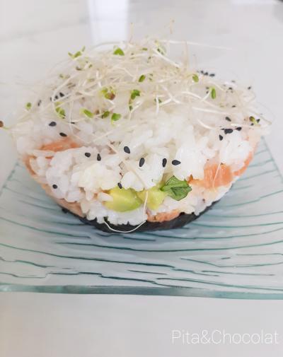 Sushi cake