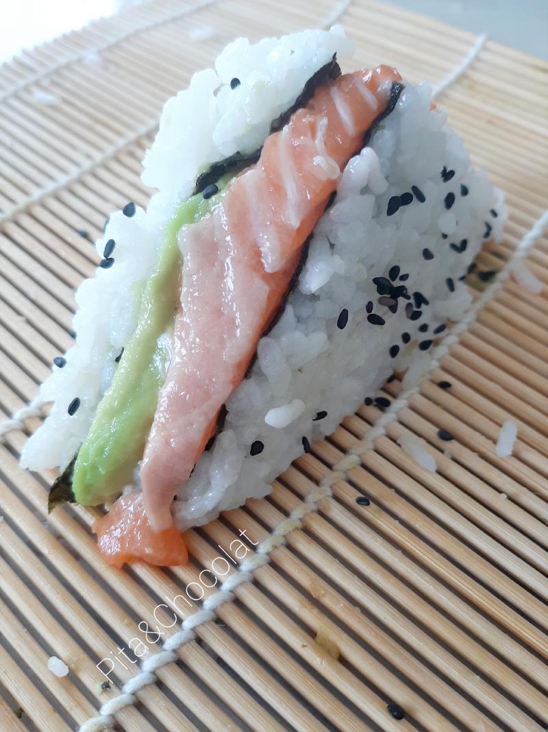 Sushi sandwich